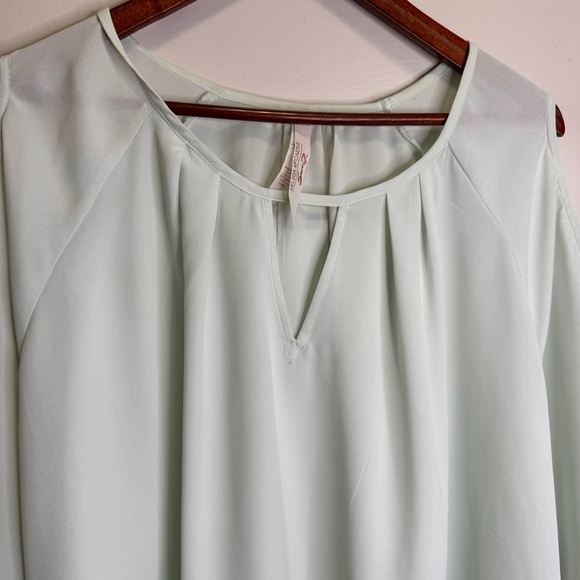 Melissa McCarthy Seven7 Cold-Shoulder Blouse Size 3x - Picture 7 of 10